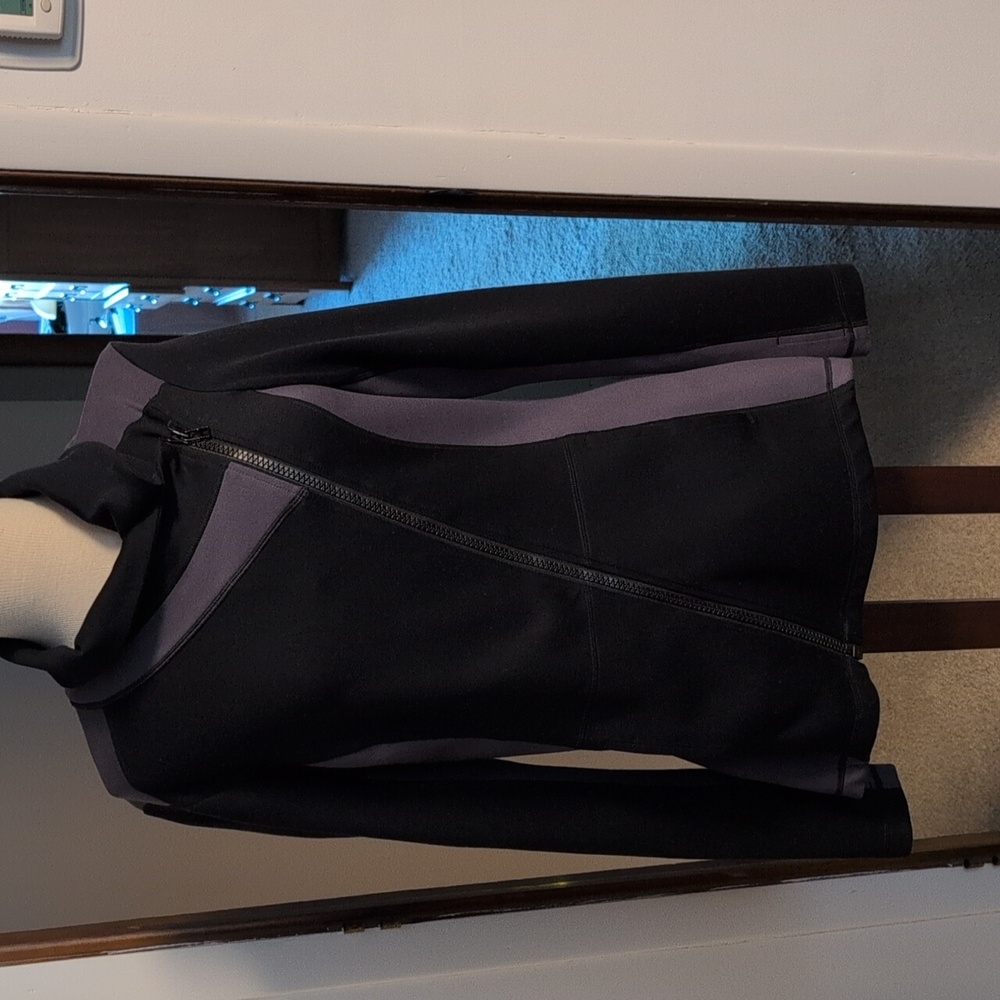 PRICE DROP! CAbi Dash jacket, style #989